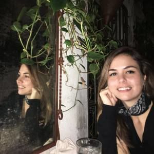 Meet your Posher, Carmen